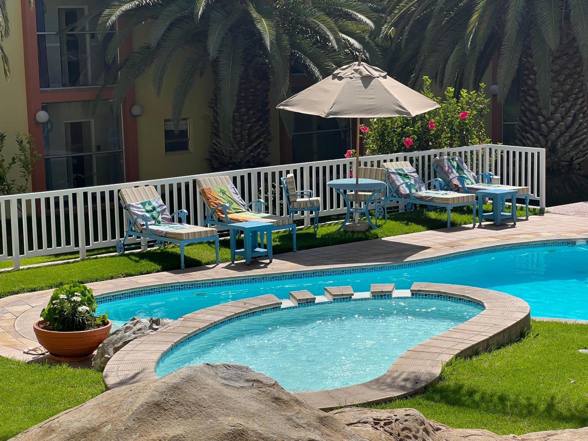 Luederitz Nest Hotel Exterior photo