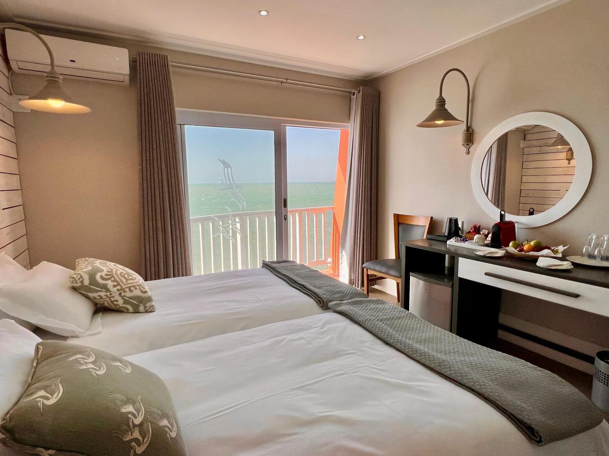 Luederitz Nest Hotel Exterior photo