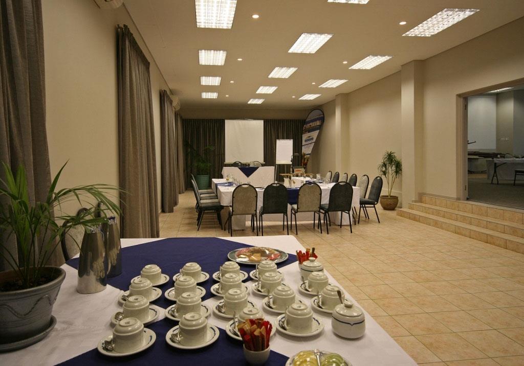 Luederitz Nest Hotel Restaurant photo
